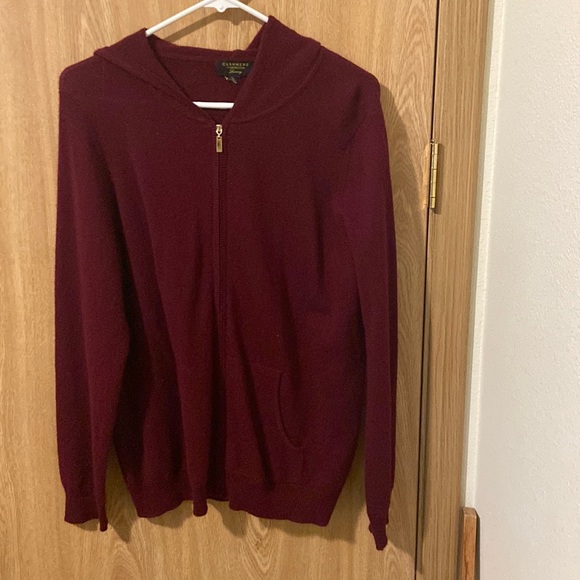 Charter Club Sweaters - NWOT burgundy red 100% pure cashmere hoodie with gold hidden zip